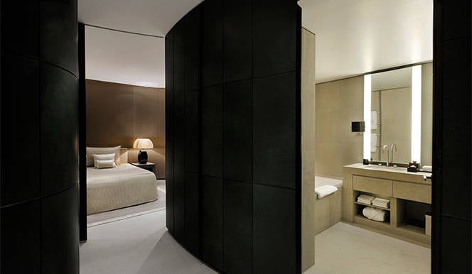 Armani Premiere Suite with Balcony, Breakfast - Image 3